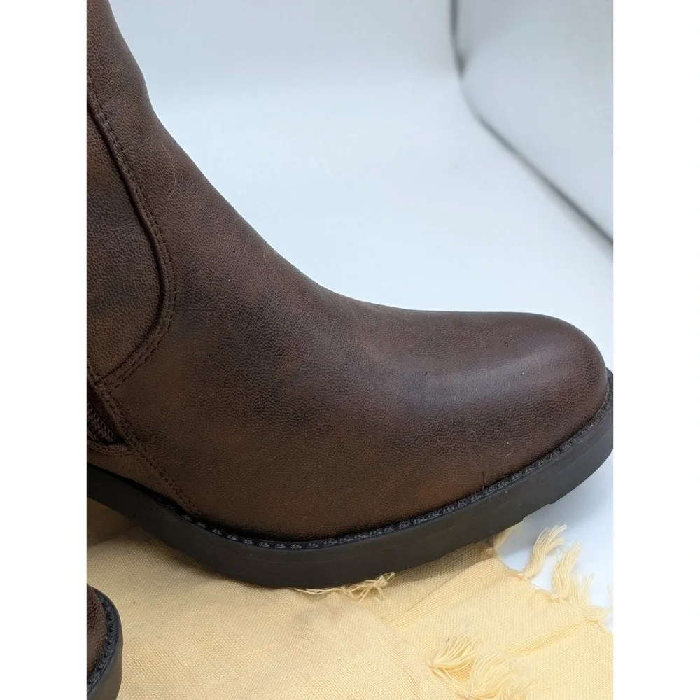 Baretraps Brown Faux Leather Strappy Back Knee High Riding Boots - Size 7.5